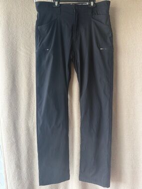 Wrangler Men's Black Tech Chinos